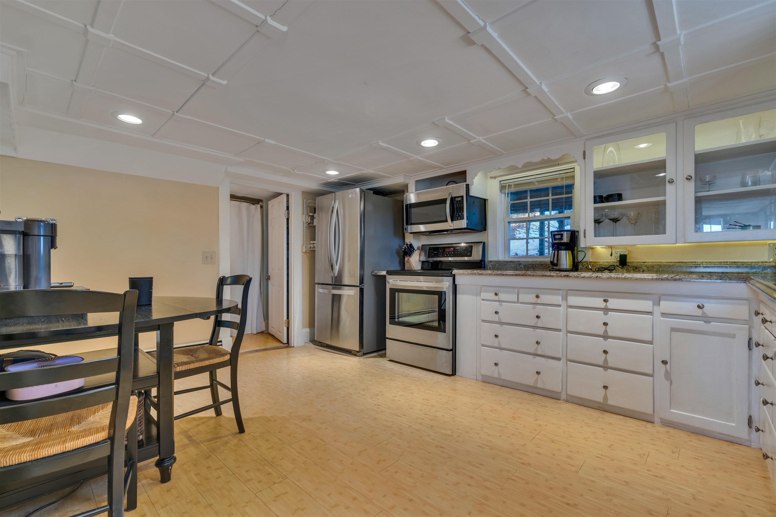 12 Portland Avenue, Unit 1 Dover, NH 03820 - Photo 7 of 36