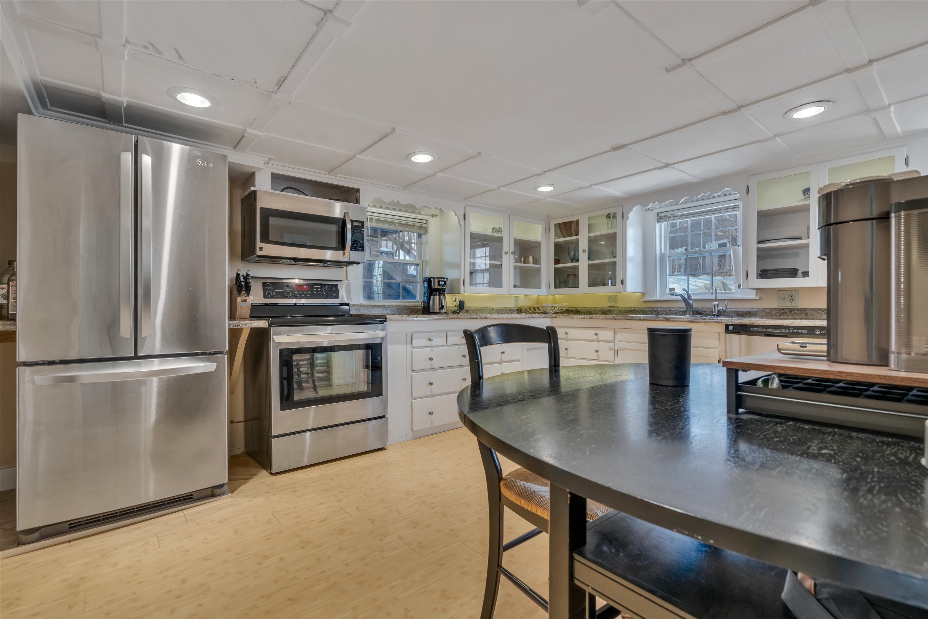 12 Portland Avenue, Unit 1 Dover, NH 03820 - Photo 9 of 36