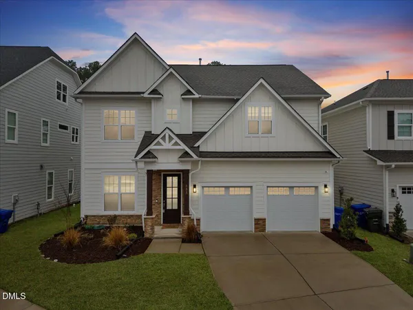 $575,000 | 533 Kings Lake Way, Durham, NC 27703