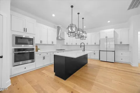 $575,000 | 533 Kings Lake Way, Durham, NC 27703