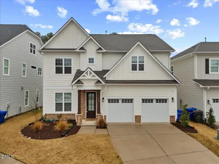 $575,000 | 533 Kings Lake Way, Durham, NC 27703