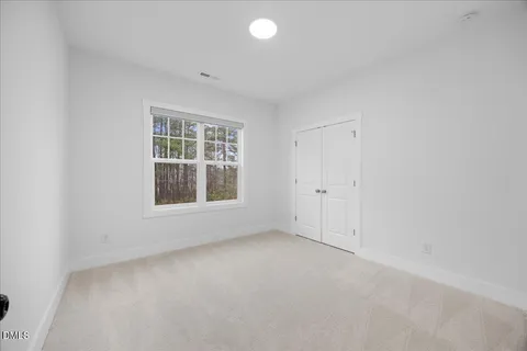 $575,000 | 533 Kings Lake Way, Durham, NC 27703