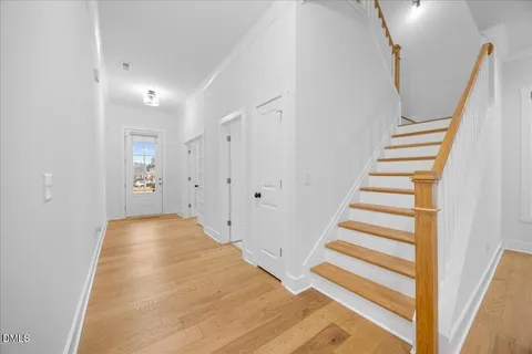 $575,000 | 533 Kings Lake Way, Durham, NC 27703