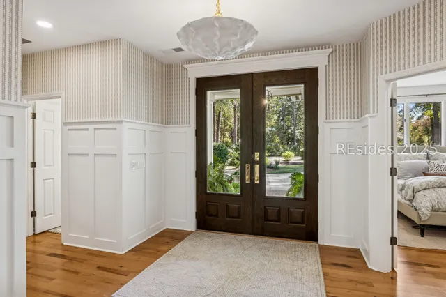 $1,095,000 | 93 Saw Timber Drive, Hilton Head Island, SC 29926