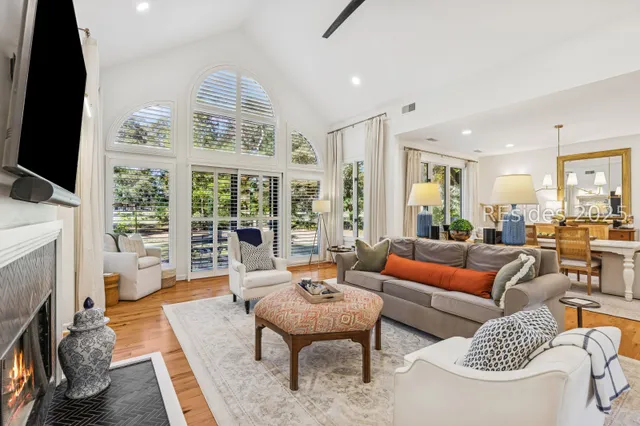 $1,095,000 | 93 Saw Timber Drive, Hilton Head Island, SC 29926