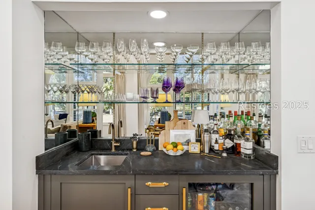 $1,095,000 | 93 Saw Timber Drive, Hilton Head Island, SC 29926