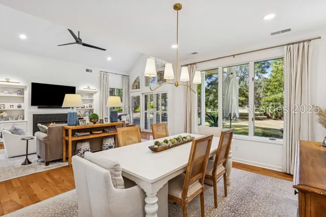 $1,095,000 | 93 Saw Timber Drive, Hilton Head Island, SC 29926