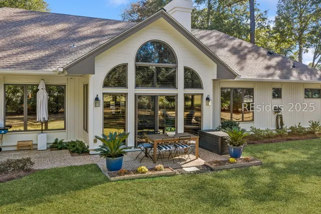 $1,095,000 | 93 Saw Timber Drive, Hilton Head Island, SC 29926
