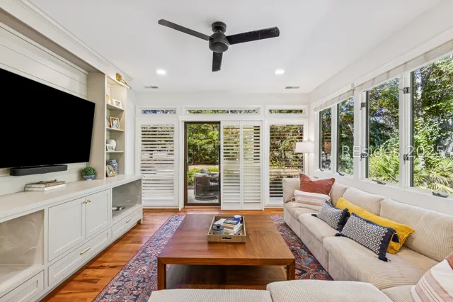 $1,095,000 | 93 Saw Timber Drive, Hilton Head Island, SC 29926