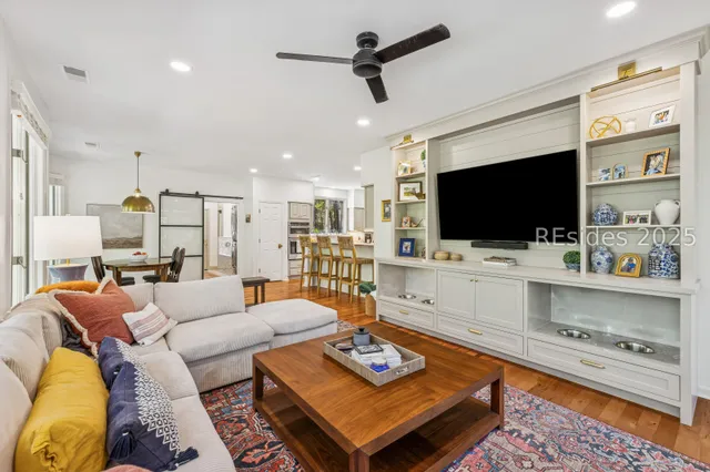 $1,095,000 | 93 Saw Timber Drive, Hilton Head Island, SC 29926