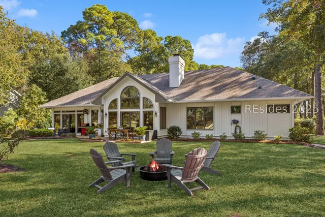 $1,095,000 | 93 Saw Timber Drive, Hilton Head Island, SC 29926