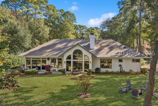 $1,095,000 | 93 Saw Timber Drive, Hilton Head Island, SC 29926
