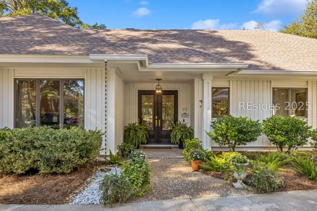 $1,095,000 | 93 Saw Timber Drive, Hilton Head Island, SC 29926