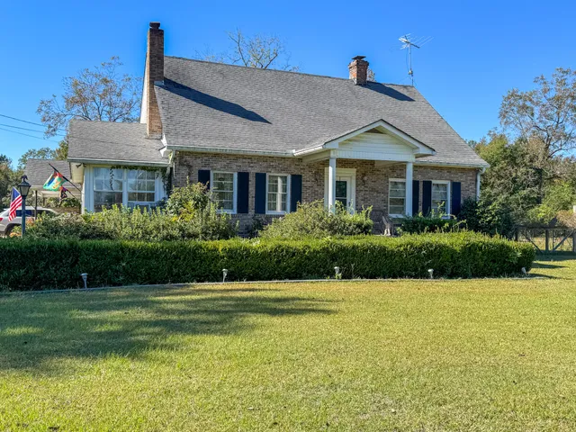 $250,000 | 360 State Rd S-38-263, Branchville, SC 29432