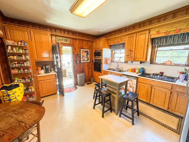 $250,000 | 360 State Rd S-38-263, Branchville, SC 29432