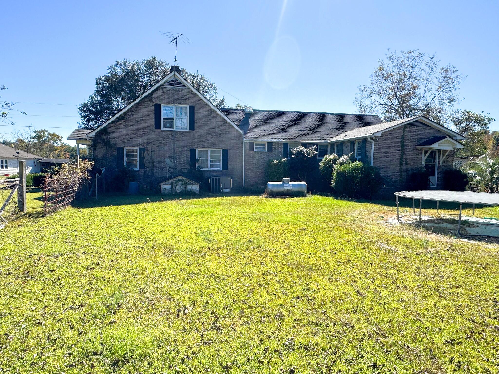 360 State Rd S-38-263 Branchville, SC 29432 - Photo 5 of 41 IMG_3252