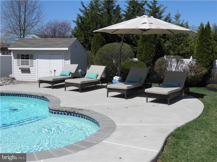 36 Moray Lane Sewell, NJ 08080 - Photo 23 of 24 Pool