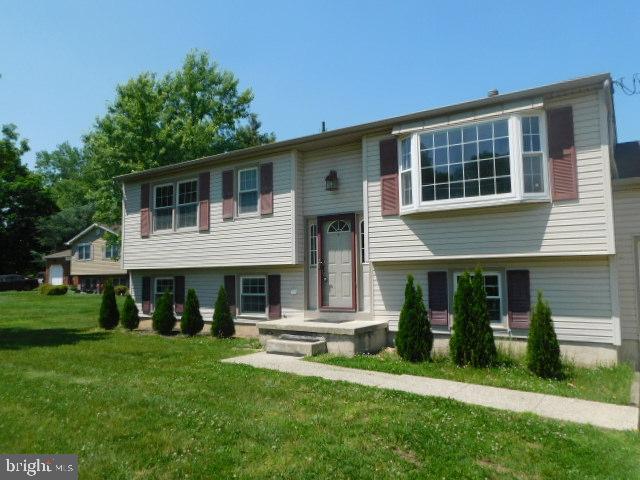 34 Radix Road Williamstown, NJ 08094 - Photo 1 of 25