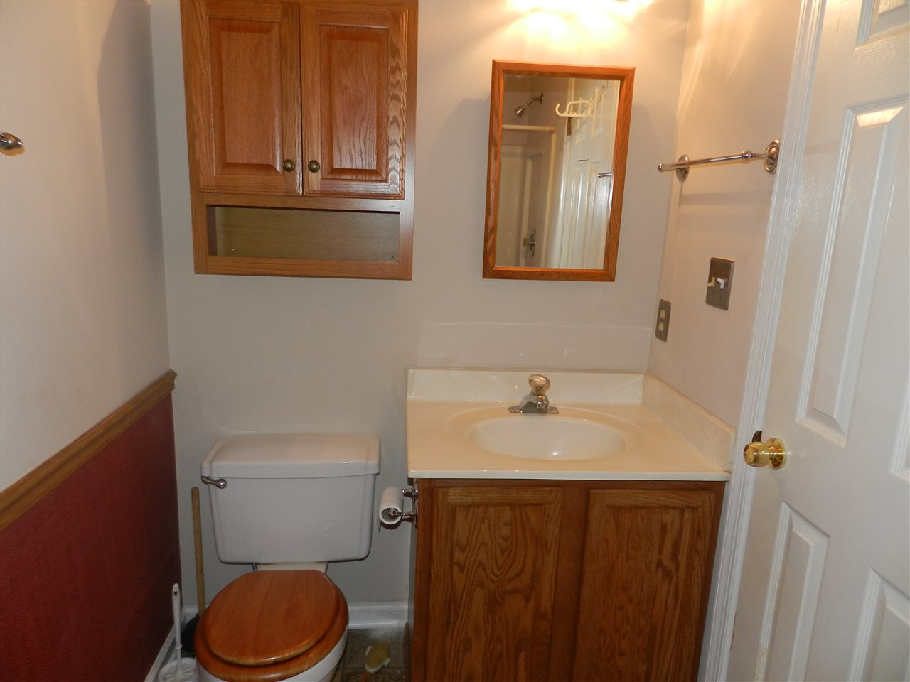 2010 Quaker Landing, Unit 103 Raleigh, NC 27603 - Photo 21 of 24 Master Bathroom