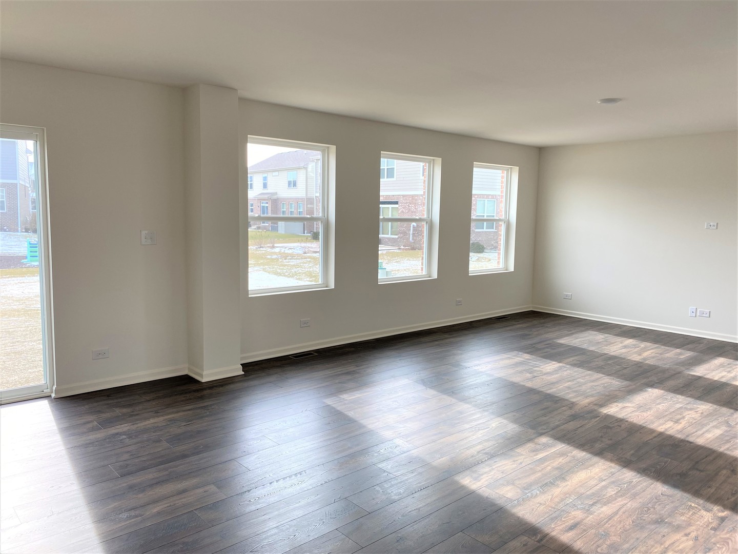 2013 Rownham Hill Road New Lenox, IL 60451 - Photo 12 of 23