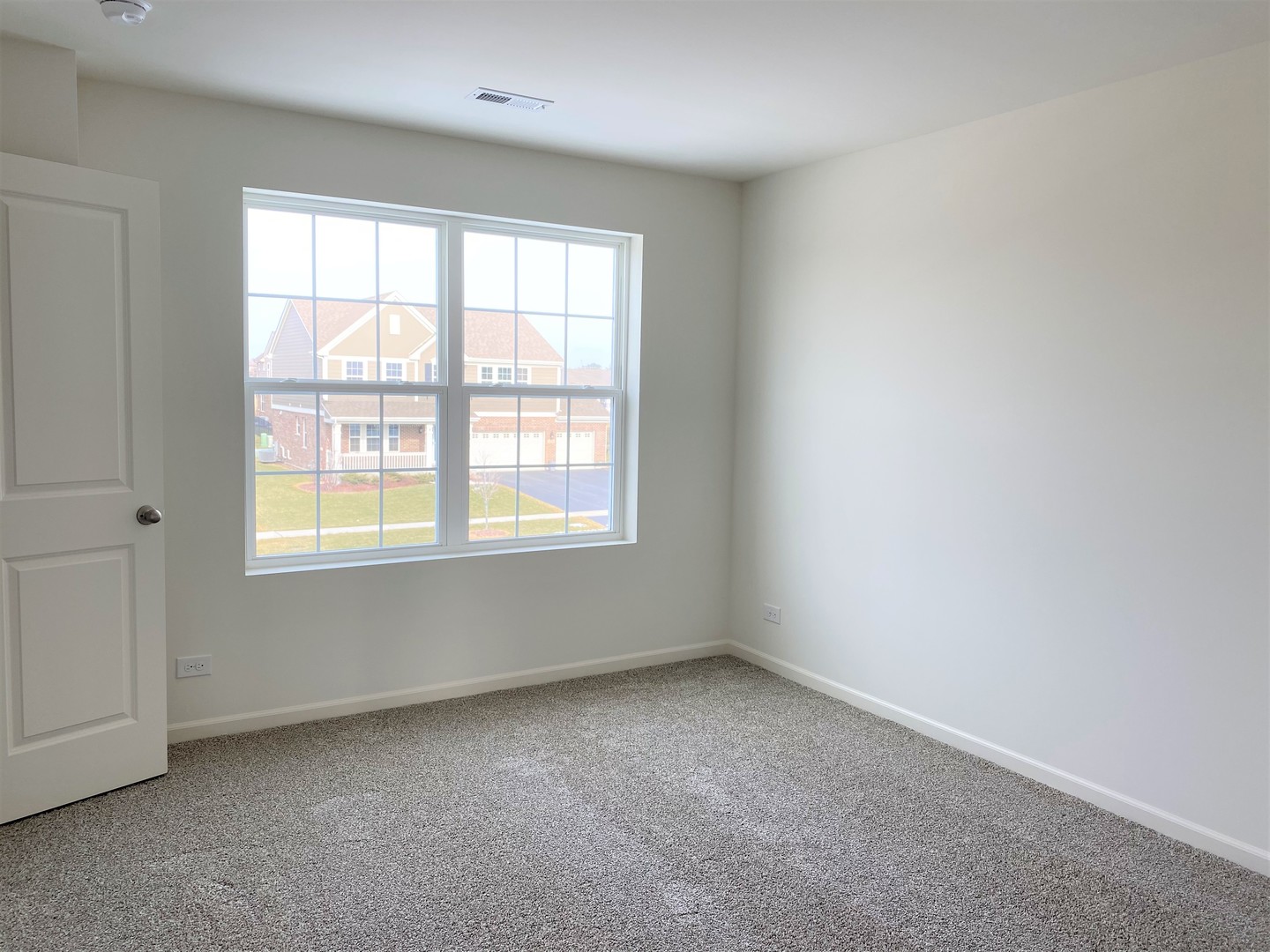 2013 Rownham Hill Road New Lenox, IL 60451 - Photo 15 of 23