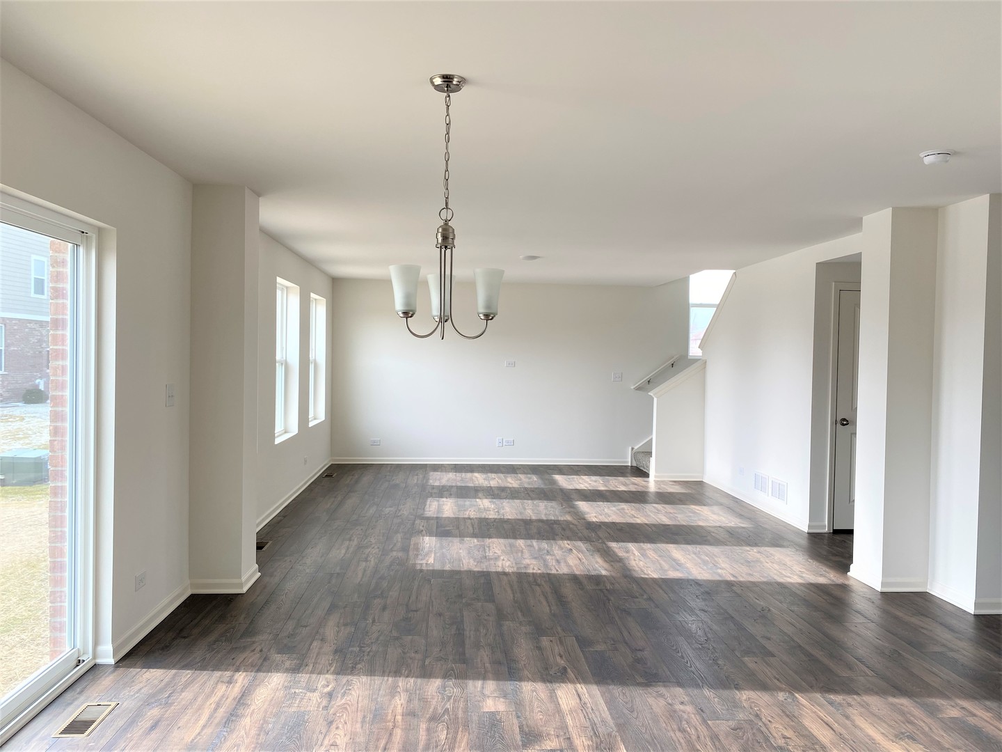 2013 Rownham Hill Road New Lenox, IL 60451 - Photo 9 of 23