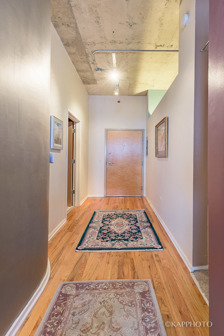 6 South Laflin Street, Unit 604 Chicago, IL 60607 - Photo 14 of 25