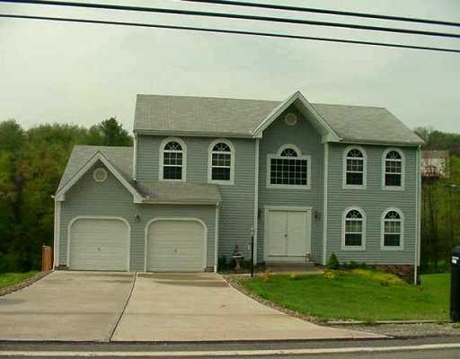 1430 East Beau Street Washington, PA 15301 - Photo 1 of 6 Gallery Image 1