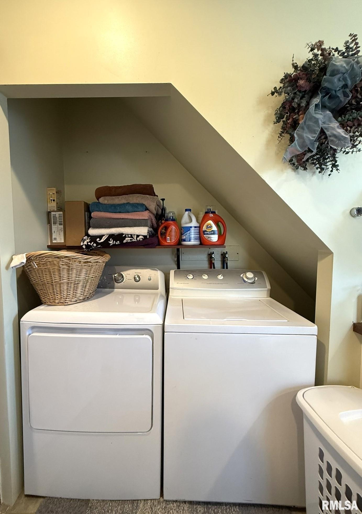 103 Johnson Pyle Drive Altona, IL 61414 - Photo 32 of 50