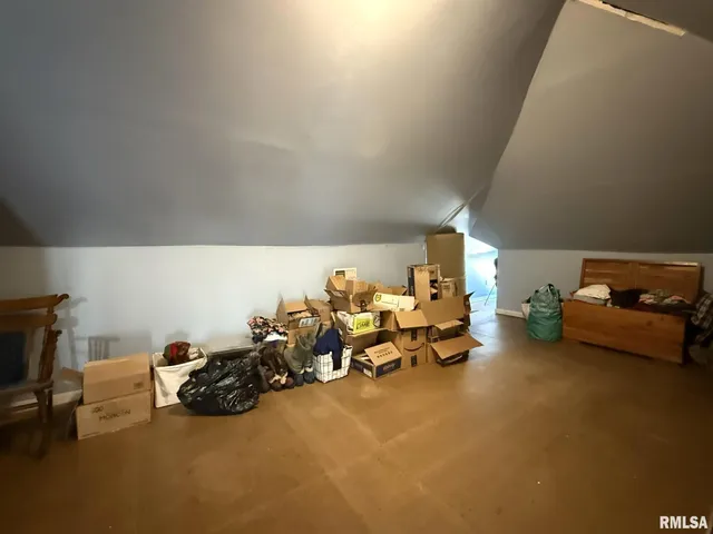 $91,900 | 103 Johnson Pyle Drive, Altona, IL 61414