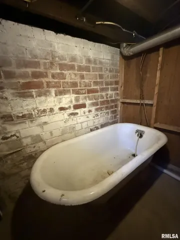 $91,900 | 103 Johnson Pyle Drive, Altona, IL 61414