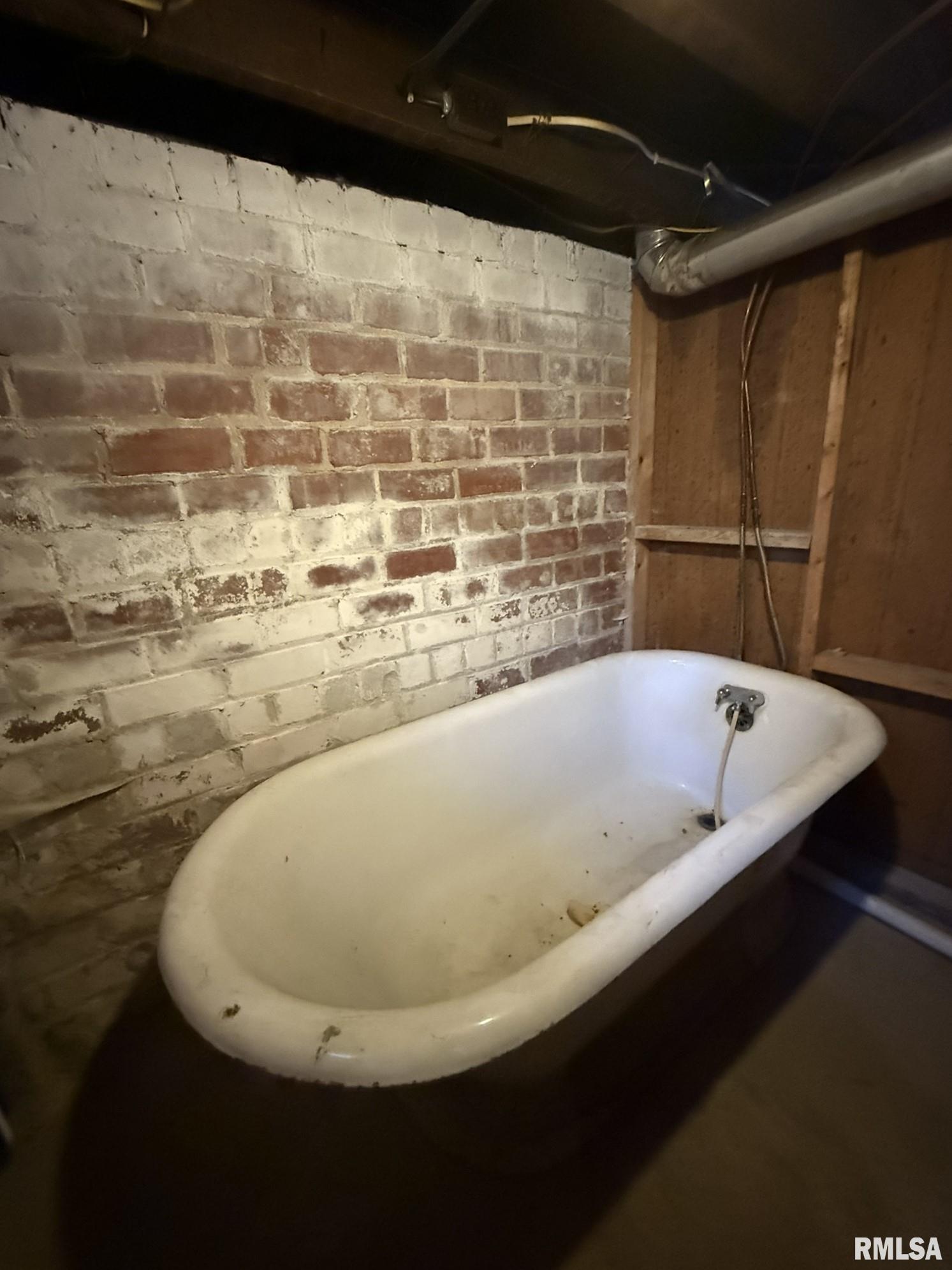 103 Johnson Pyle Drive Altona, IL 61414 - Photo 46 of 50