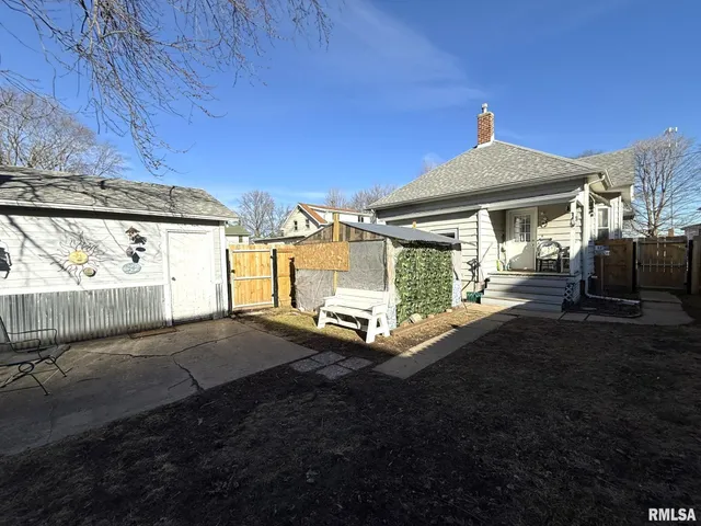 $91,900 | 103 Johnson Pyle Drive, Altona, IL 61414