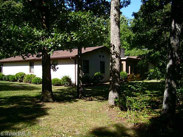 1511 Embler Road Lexington, NC 27292 - Photo 4 of 16 View. Side back view.