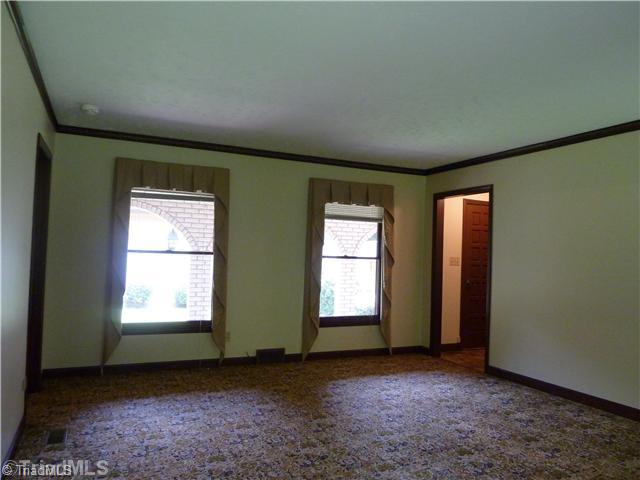 1511 Embler Road Lexington, NC 27292 - Photo 5 of 16 Living Room. Formal Living Room