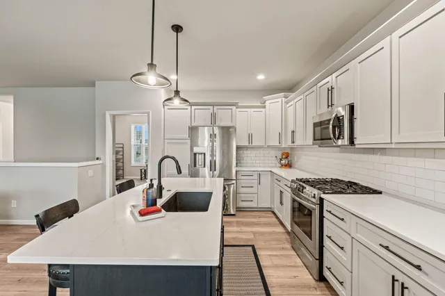 $644,000 | N55-w20134 Magnolia Lane, Menomonee Falls, WI 53051