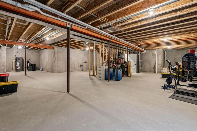 $644,000 | N55-w20134 Magnolia Lane, Menomonee Falls, WI 53051