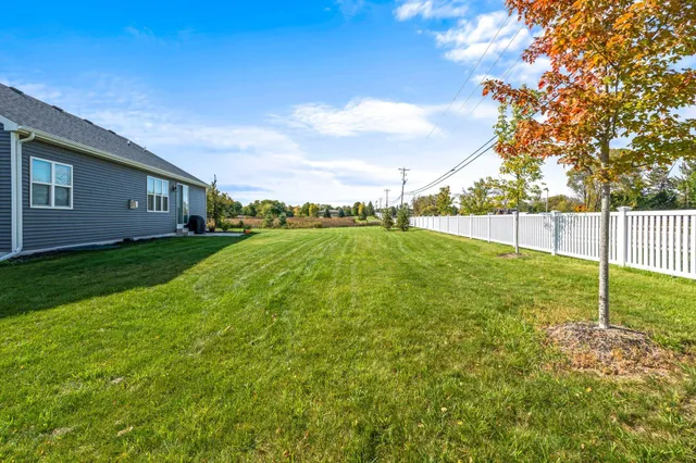 $644,000 | N55-w20134 Magnolia Lane, Menomonee Falls, WI 53051