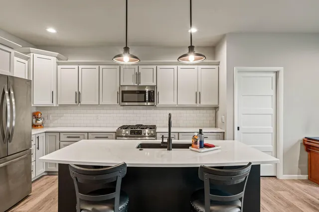 $644,000 | N55-w20134 Magnolia Lane, Menomonee Falls, WI 53051