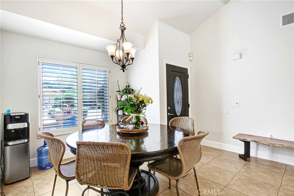 6710 Pilgrims Court Rancho Cucamonga, CA 91701 - Photo 4 of 25