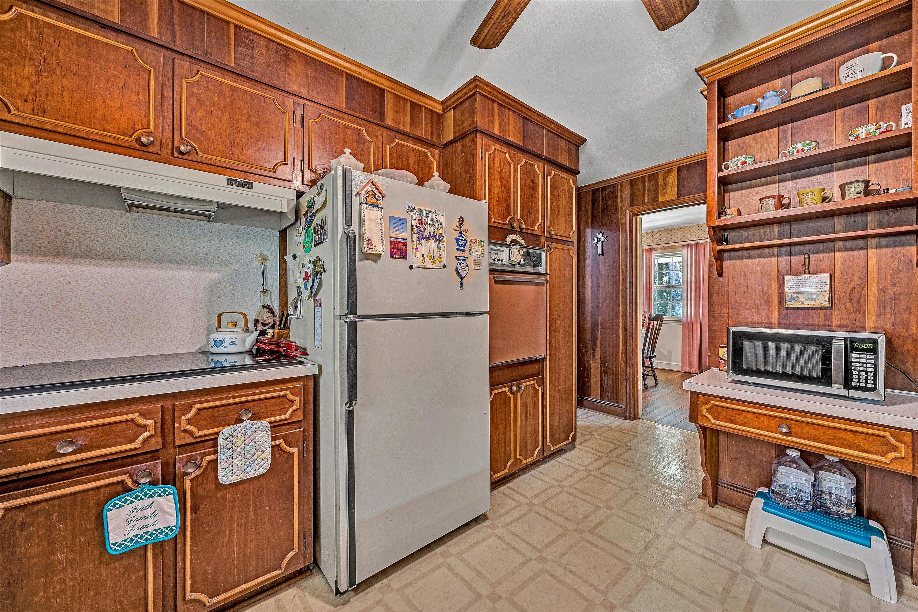 315 Cornell Road Rocky Mount, VA 24151 - Photo 7 of 29 09-DSC00109