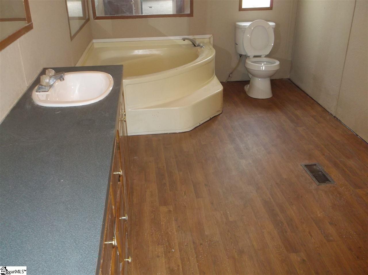 55 Apple Road Clinton, SC 29325 - Photo 12 of 14 Gallery Image 12
