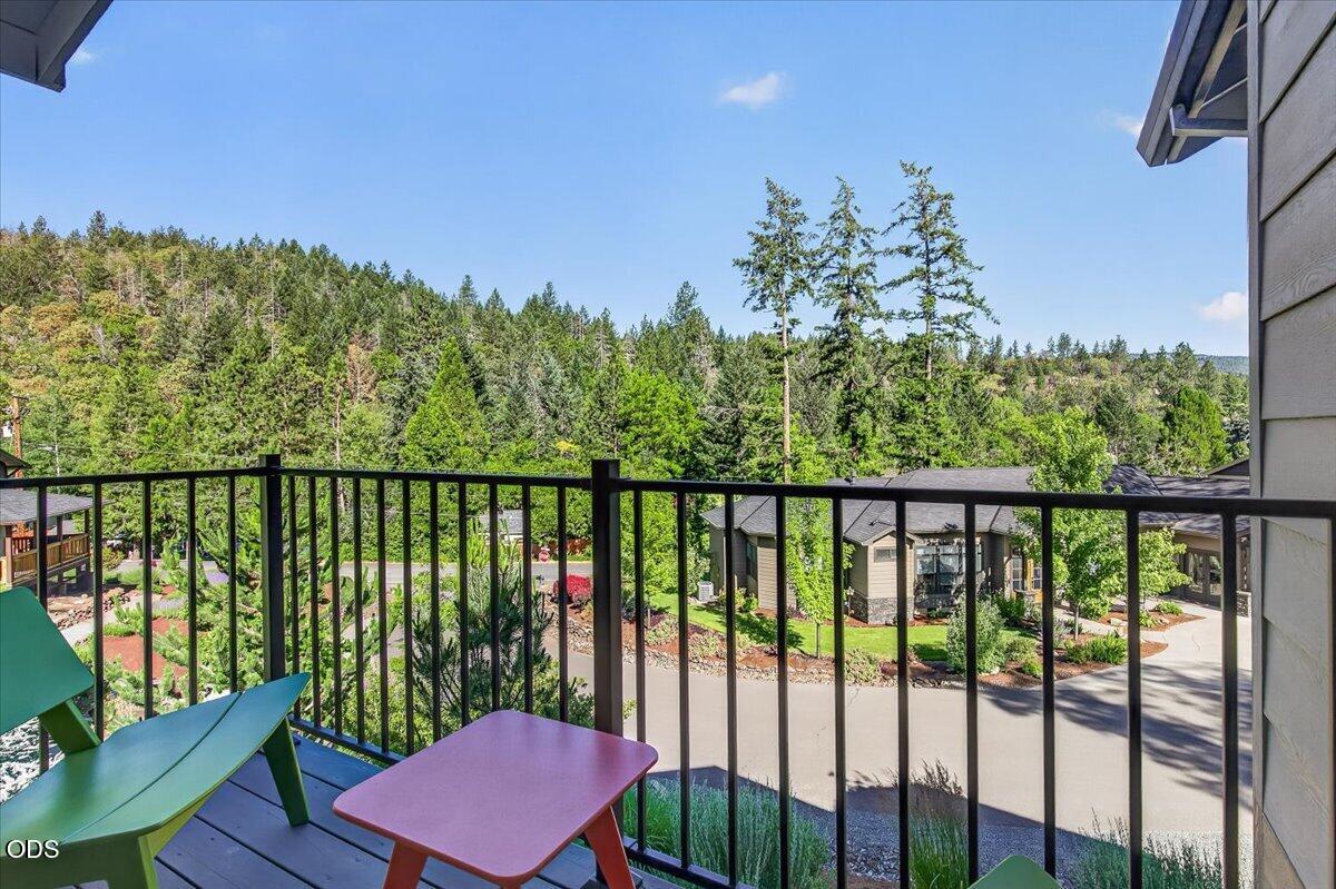 1300 Andrews Road Jacksonville, OR 97530 - Photo 26 of 53