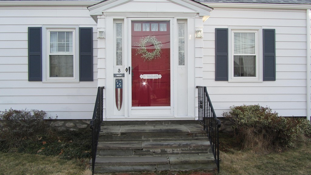 3 Chatham Village Road Worcester, MA 01606 - Photo 1 of 29 Gallery Image 1