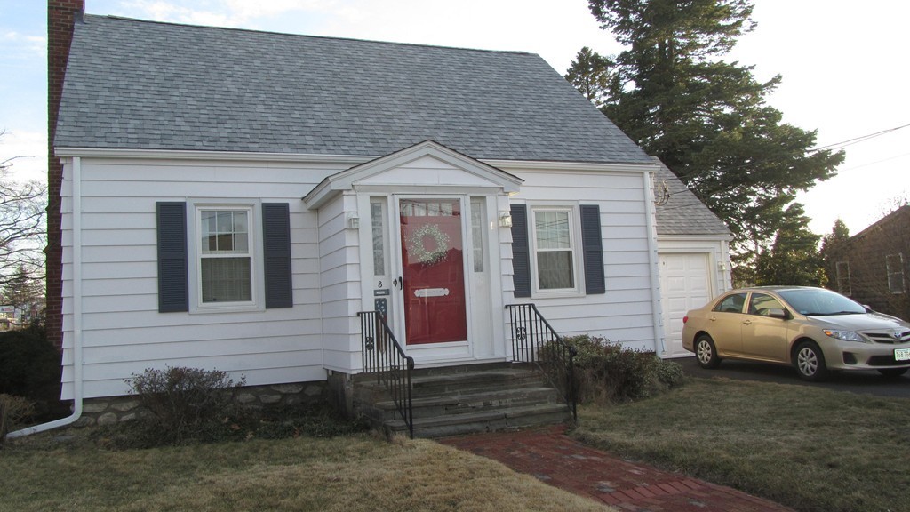 3 Chatham Village Road Worcester, MA 01606 - Photo 2 of 29 Gallery Image 2