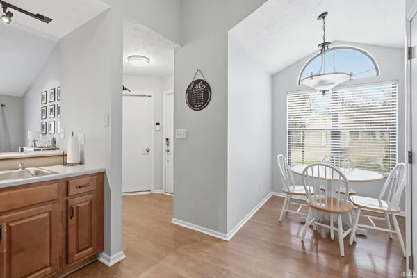 $289,900 | 6662 Aintree Court, Indianapolis, IN 46250