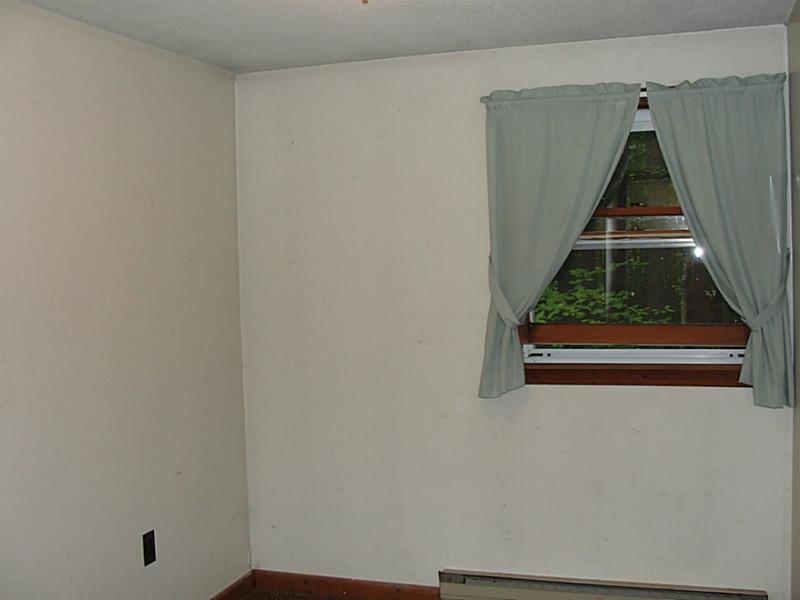 25 Hawk Road Bridgton, ME 04009 - Photo 18 of 28 Bedroom. Third bedroom.