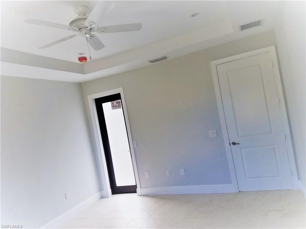 2902 47th Terrace Southwest Naples, FL 34116 - Photo 6 of 13 Gallery Image 6