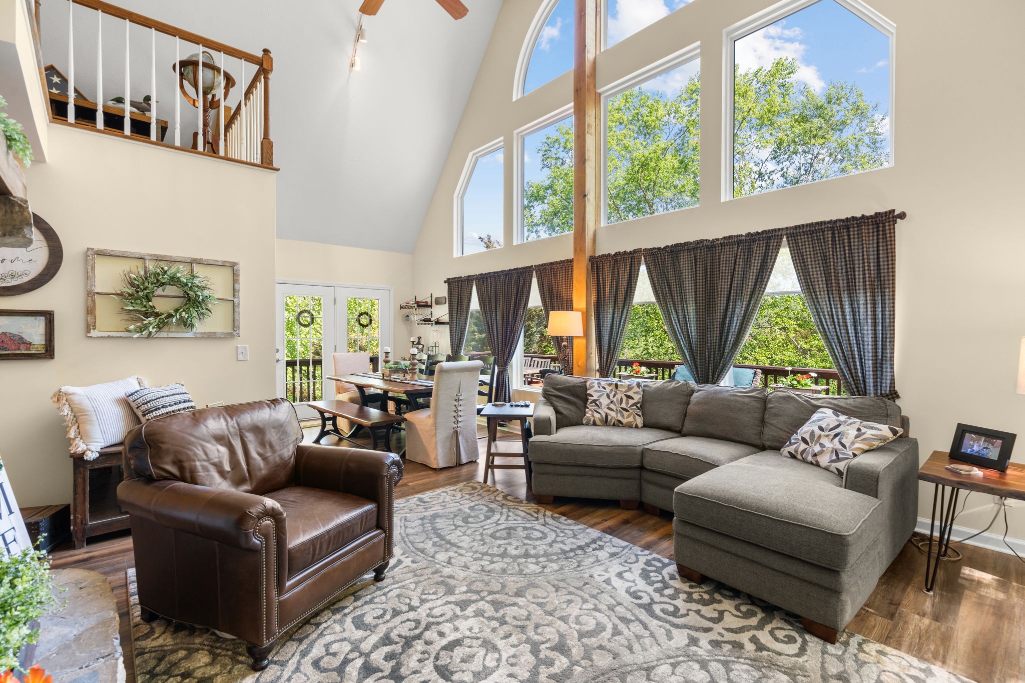 3779 Raleigh-Elam Road Santa Fe, TN 38482 - Photo 32 of 63 a living room with furniture and a large window