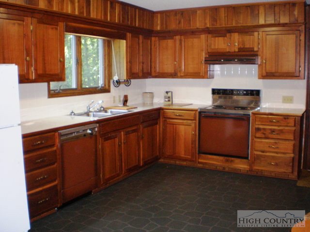 306 Trivette Hollow Road Creston, NC 28615 - Photo 18 of 24 Gallery Image 18